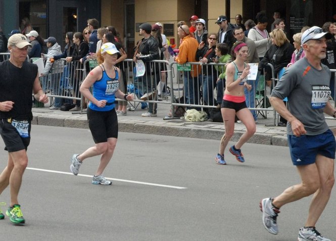 boston bombing suspects-dzhokhar-tsarnaev-tamerlan-tsarnaev-photographed-at-boston-marathon-finish-line